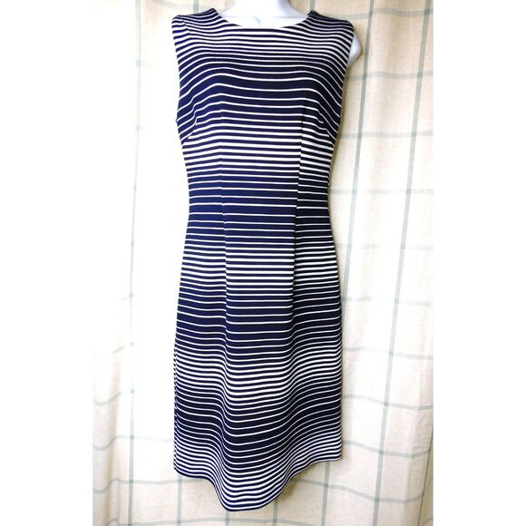 Woman's Sheath Dress Sz. S Margaret M. Blue White Office Siren - Picture 6 of 6